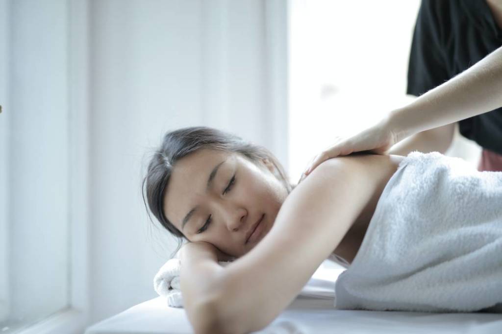 Maintain your health and well-being with a massage