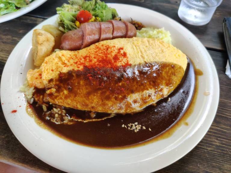 Furano's famous omucurry (Photo: Hokkaido Ski Club)