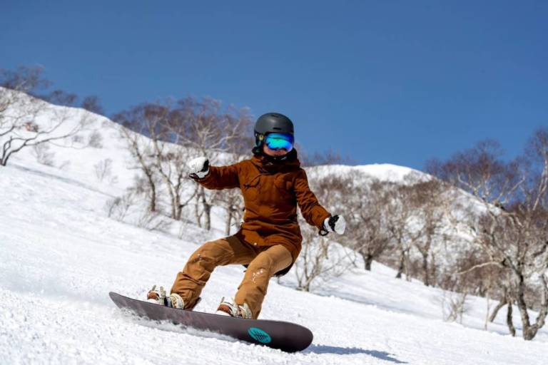 Snowboarder in Niseko