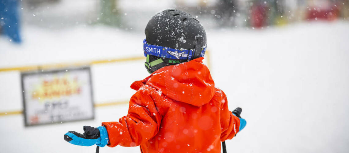 Skiing experiences for families in Hokkaido